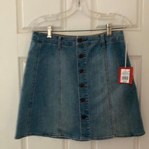 NWT MINI SKIRT